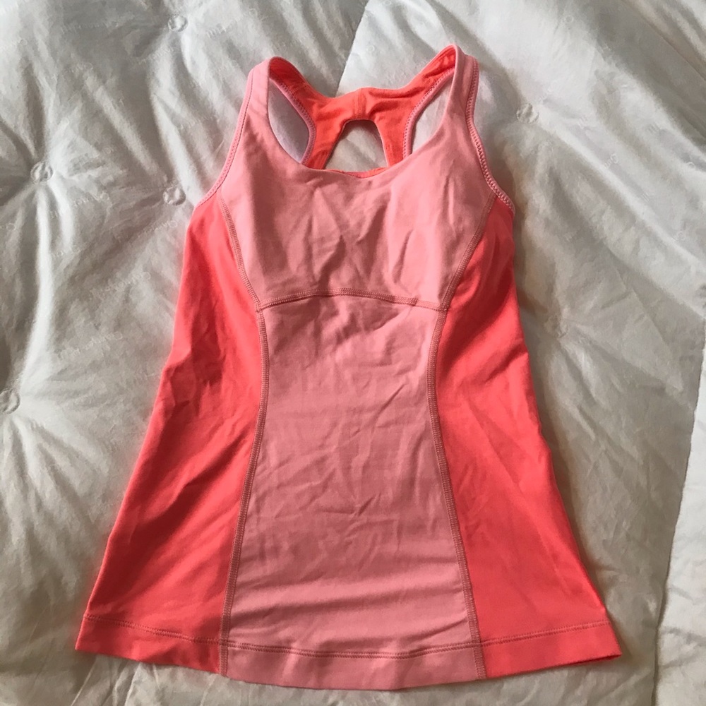 Lulu workout top